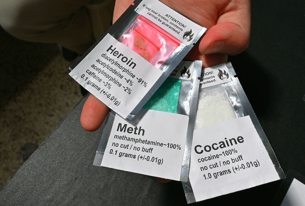 Estudio demuestra que la venta de drogas analizadas salva vidas